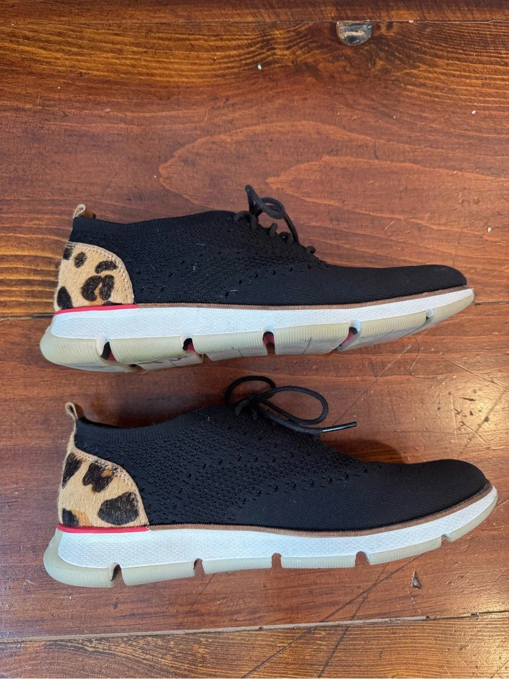 Cole Haan Zerogrand Stitchlite Oxford. Size 8